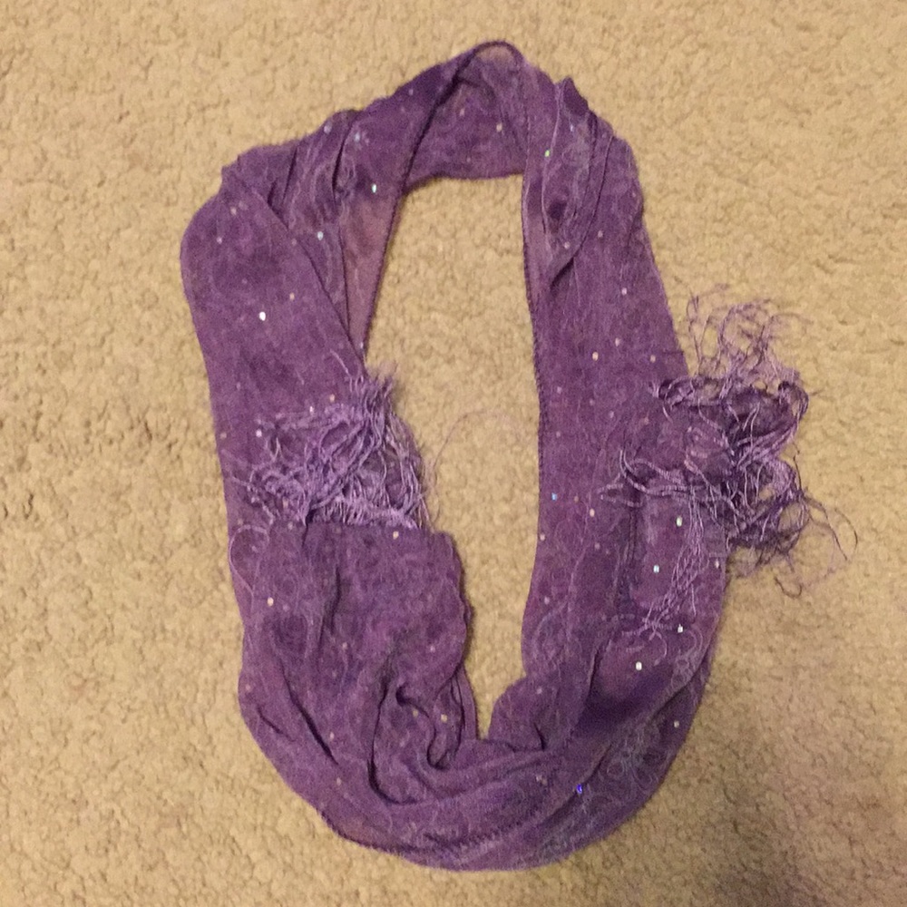 Women’s scarf